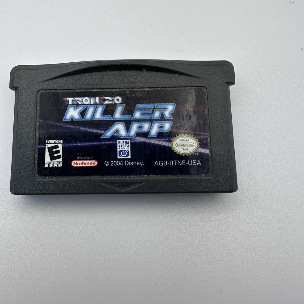 TRON 2.0 Killer App Nintendo Game Boy Advance GBA 2004 Cartridge AGB-BTNE-USA